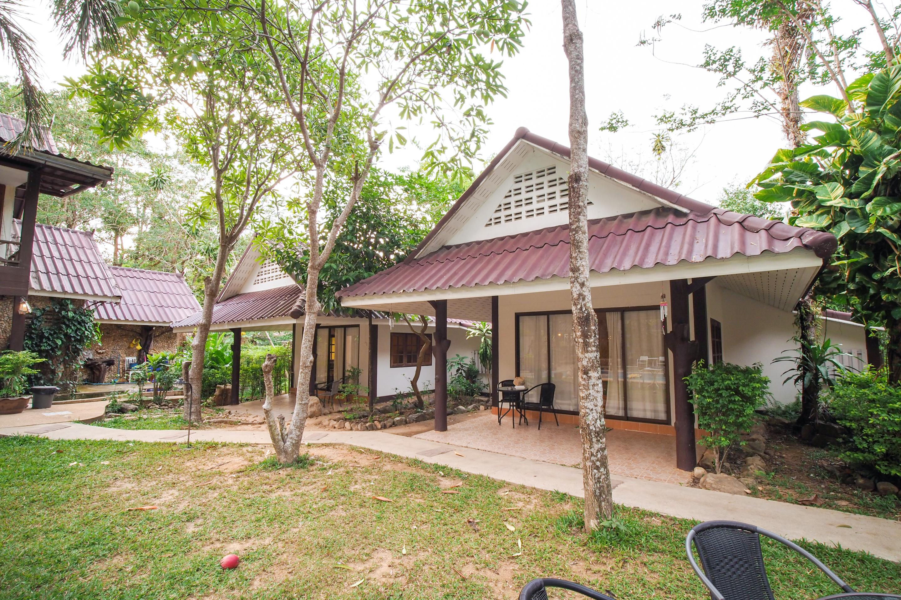 Capital O 834 Iyara Resort & Spa Koh Chang Exterior photo