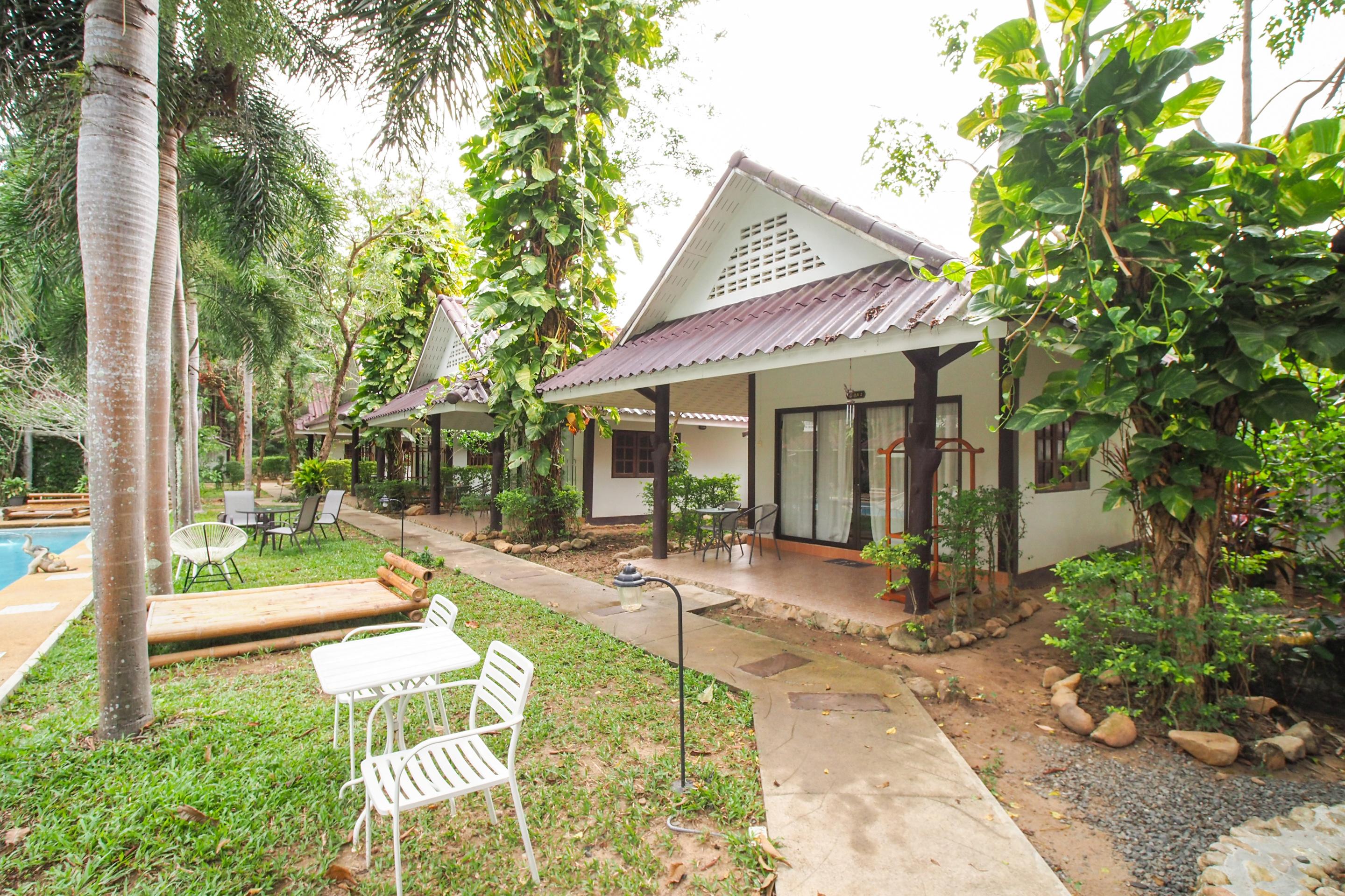 Capital O 834 Iyara Resort & Spa Koh Chang Exterior photo