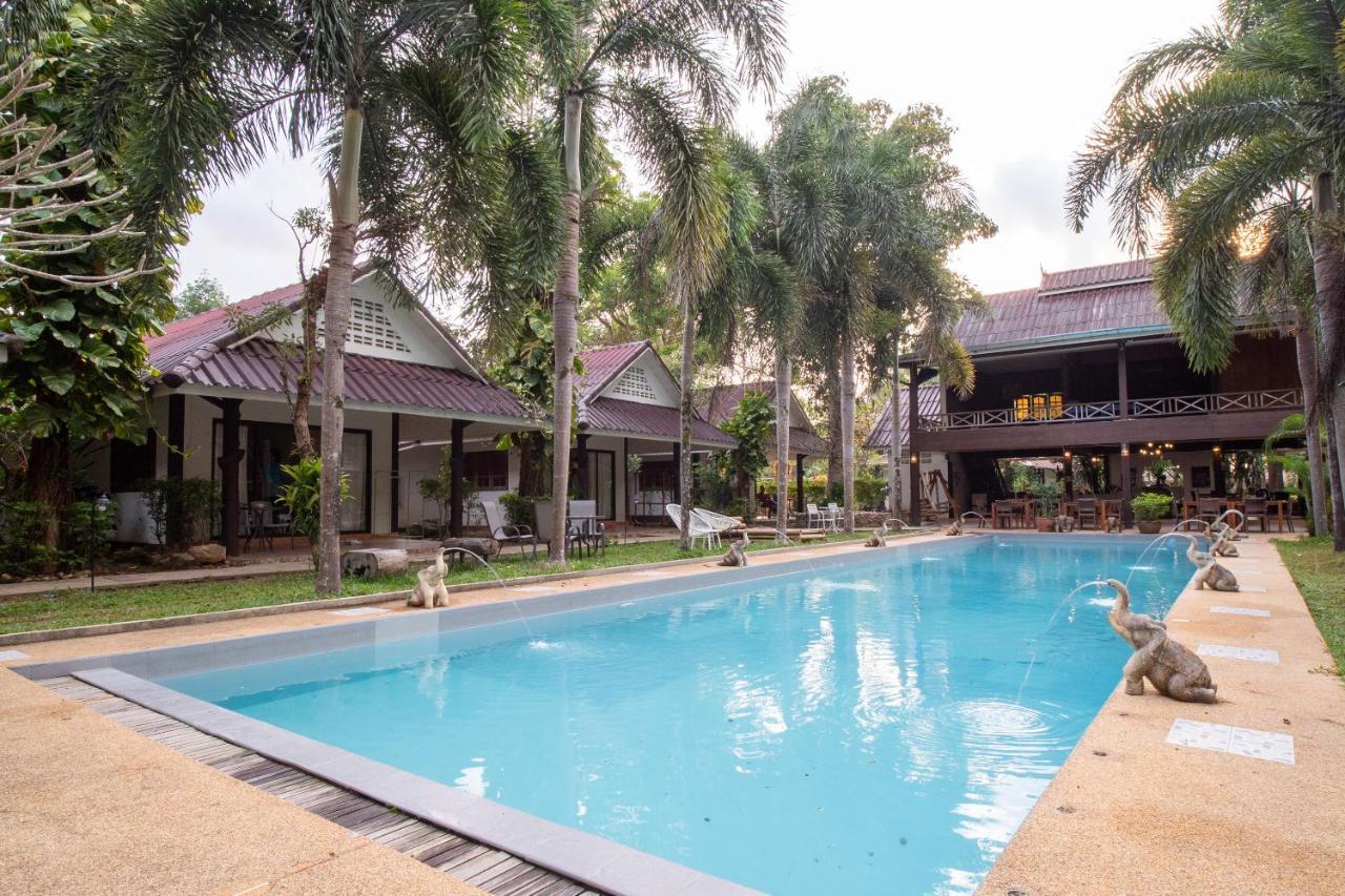 Capital O 834 Iyara Resort & Spa Koh Chang Exterior photo